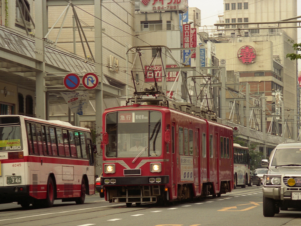 揖斐線 770形