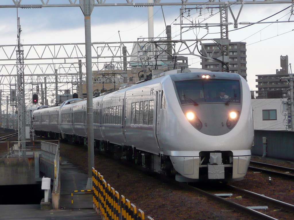 683系「しらさぎ」