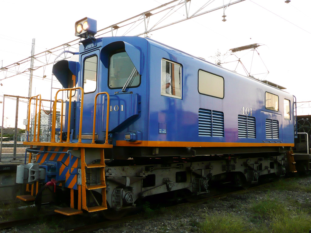 名鉄デキ400形機関車