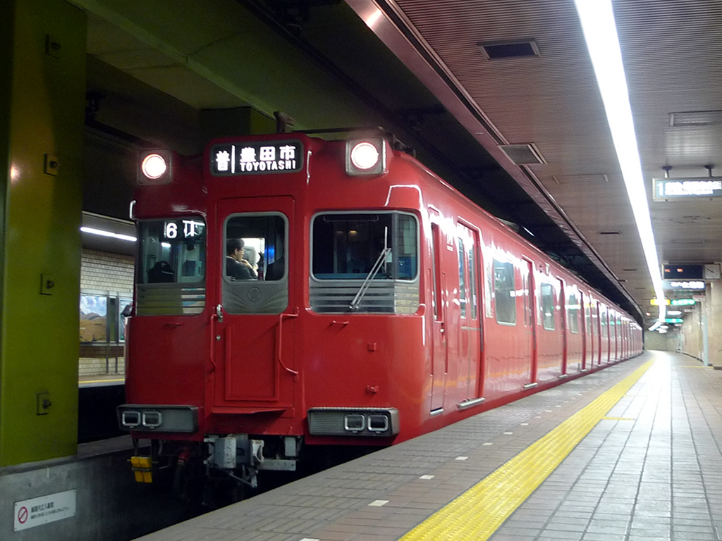 名鉄100系・200系 / EMU Series 100 10