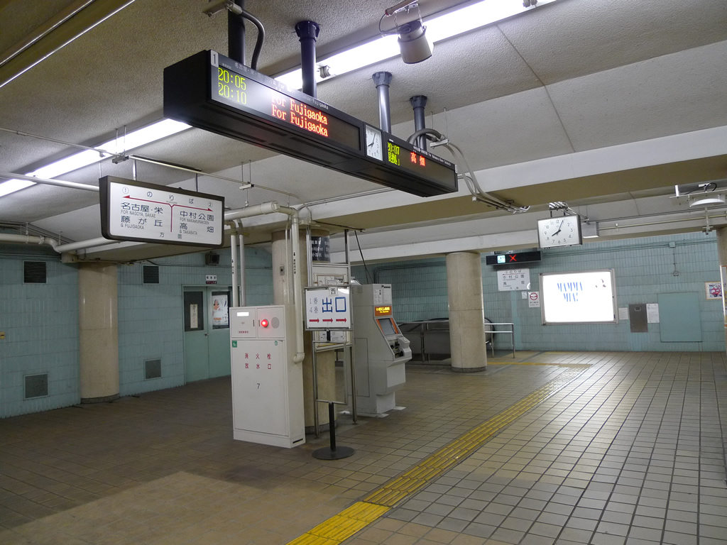 亀島駅 / Kamejima Station 7