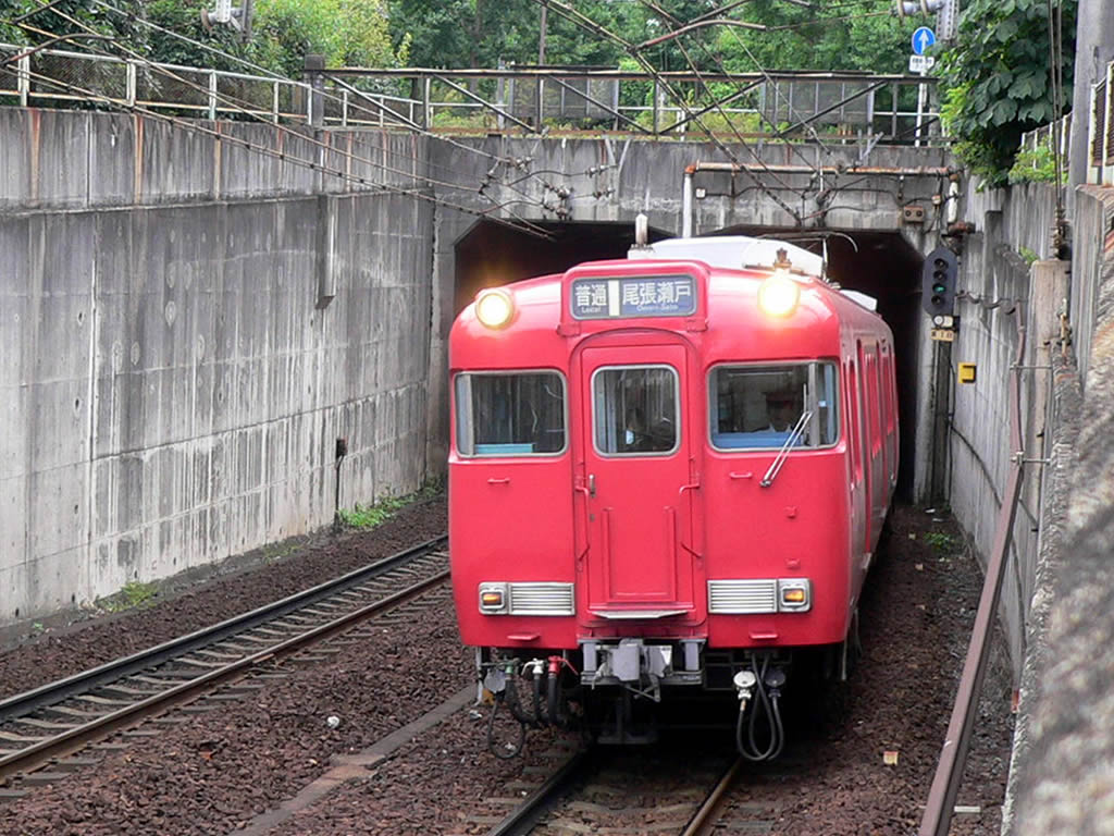 瀬戸線・東大手駅 / Higashiote Sta. 1