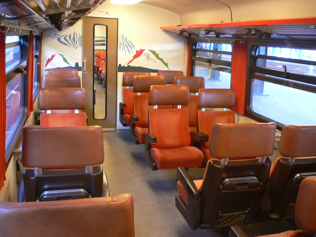 NS ICM電車 / It is mainly used in routes that do not reach Amsterdam. 12