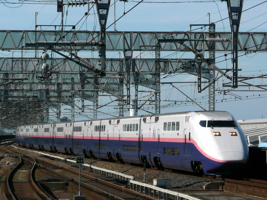 E1系 MAX 二階建て新幹線