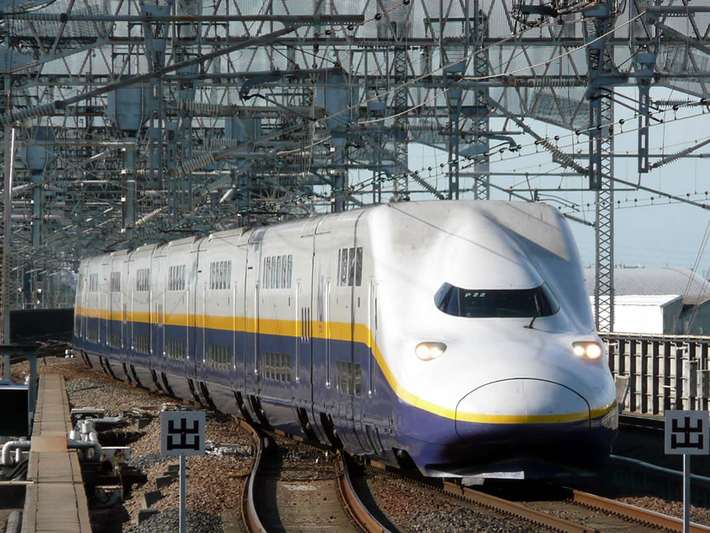 E4系 二階建て新幹線