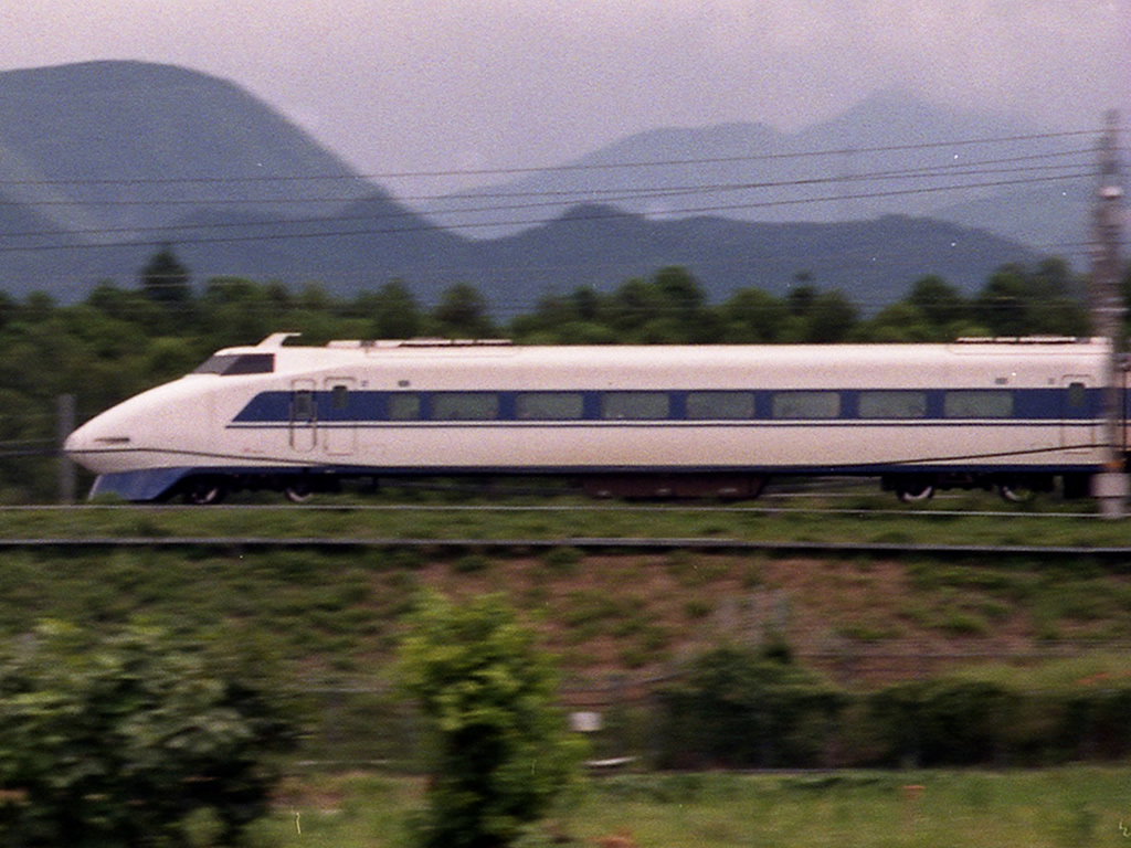 100系 / EMU 100 2