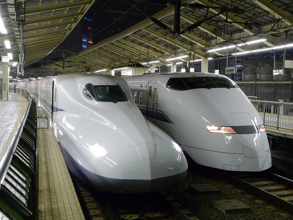 300系 / Shinkansen EMU 300 10