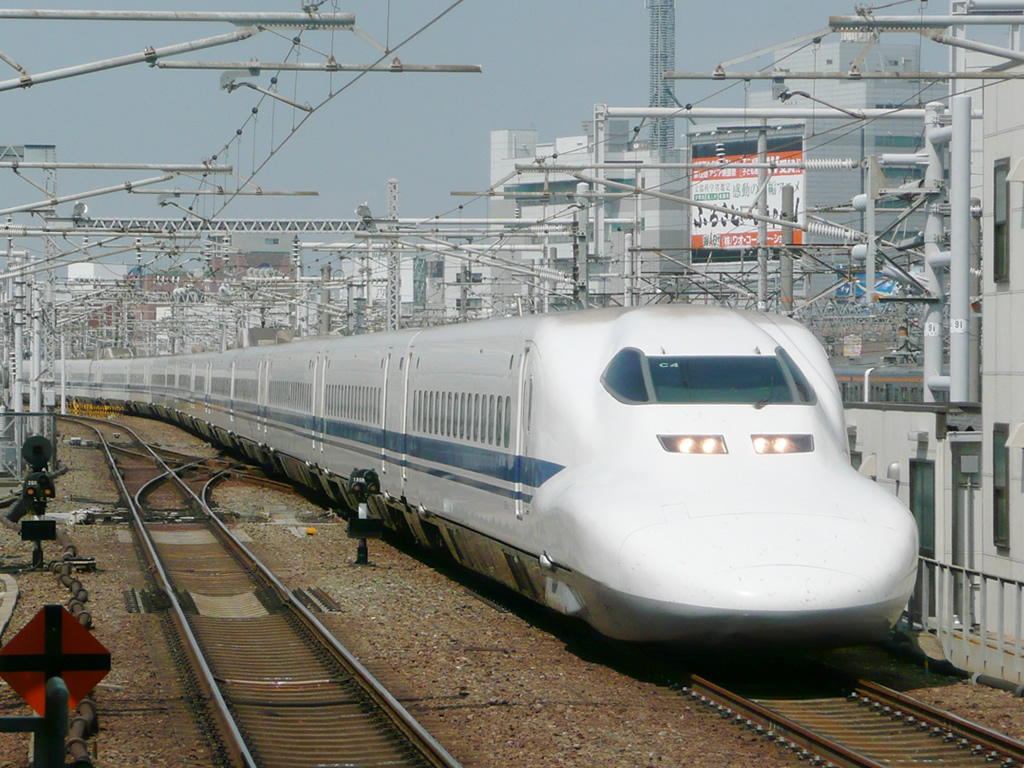 700系