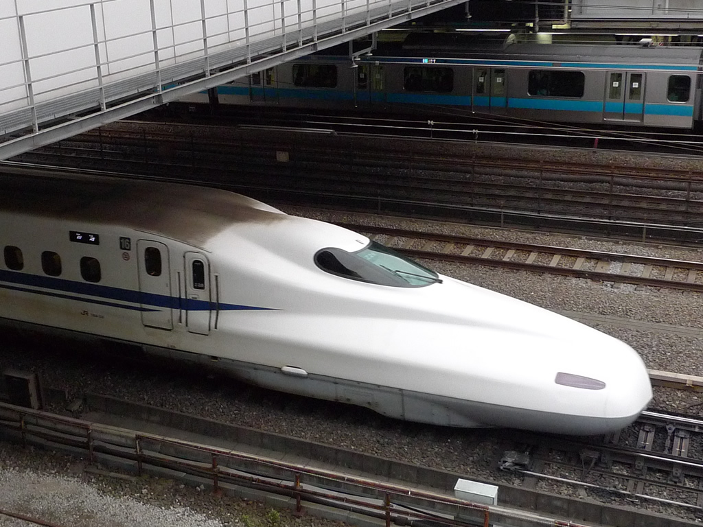 N700系: funini.com / Shinkansen EMU N700: funini.com 6