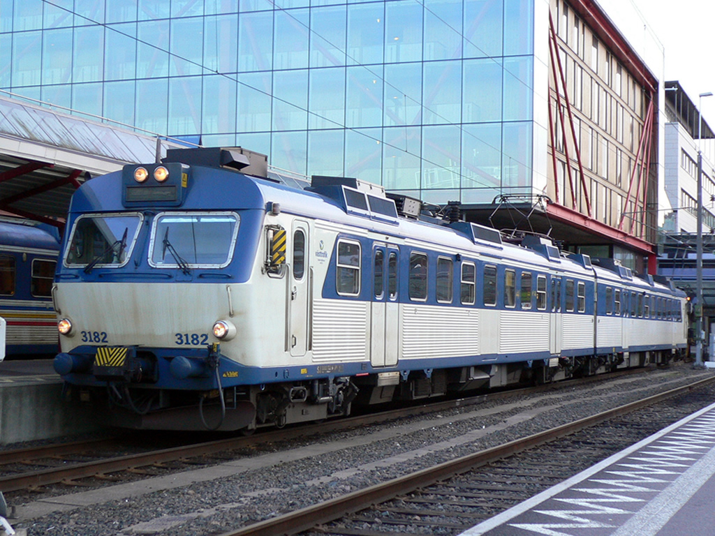 SJ X11系列 近郊形電車 / SJ X10 Series (X11, X12, X13, X14) 3