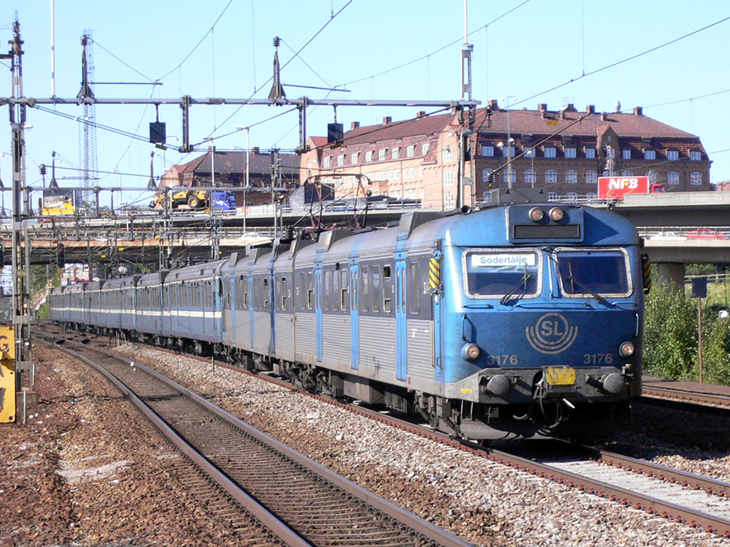 SL X10 通勤形電車 / SL EMU X10 in Stockholm 2