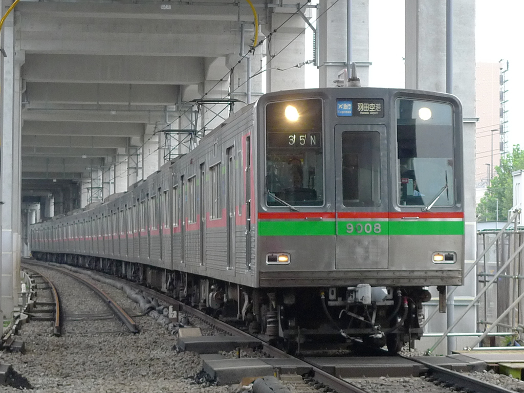 北総 9000系