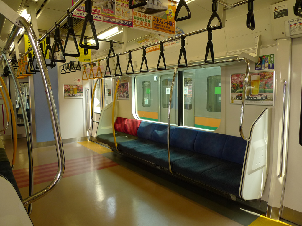 E233系3000番台 東海道線: funini.com / EMU E233-3000, Tokaido Line: funini.com 16
