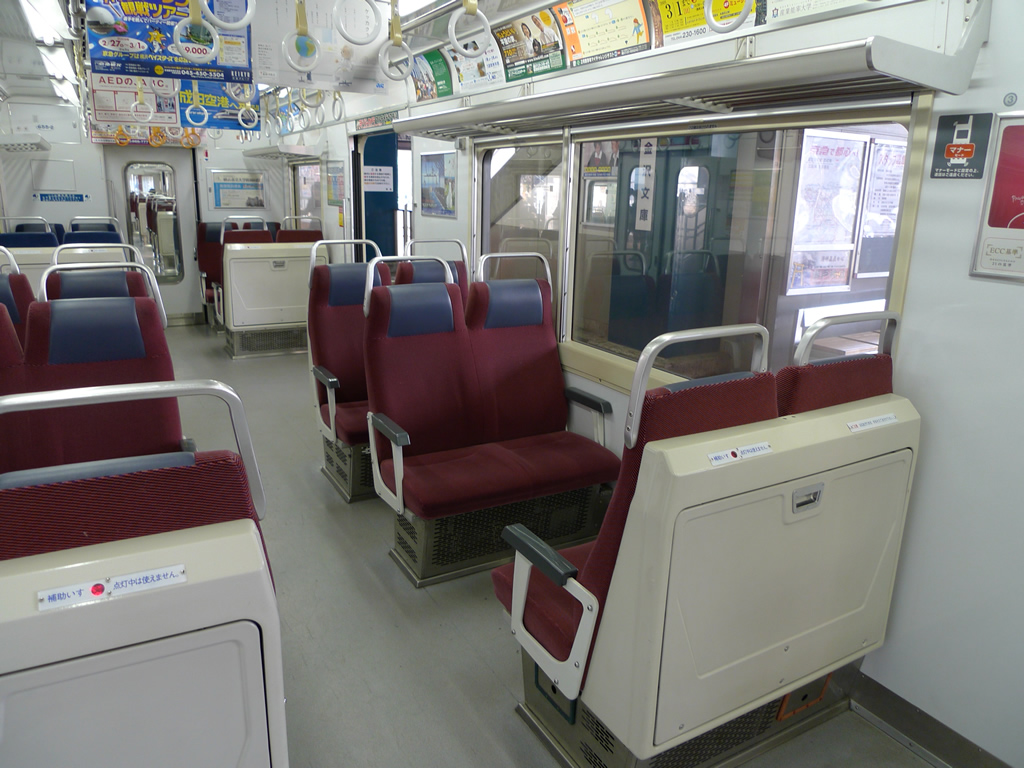 京急600系 / Keikyu EMU Series 600 13
