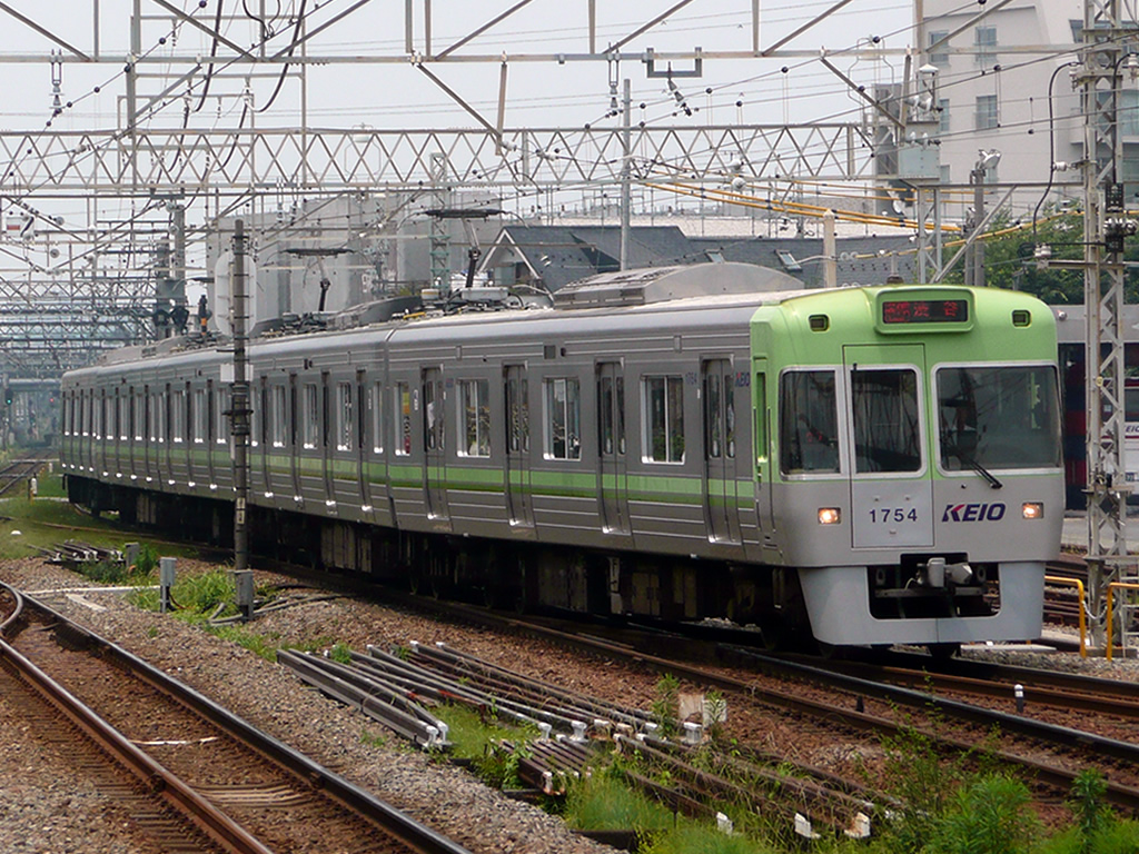京王井の頭線 / Keio Inokashira Line 4
