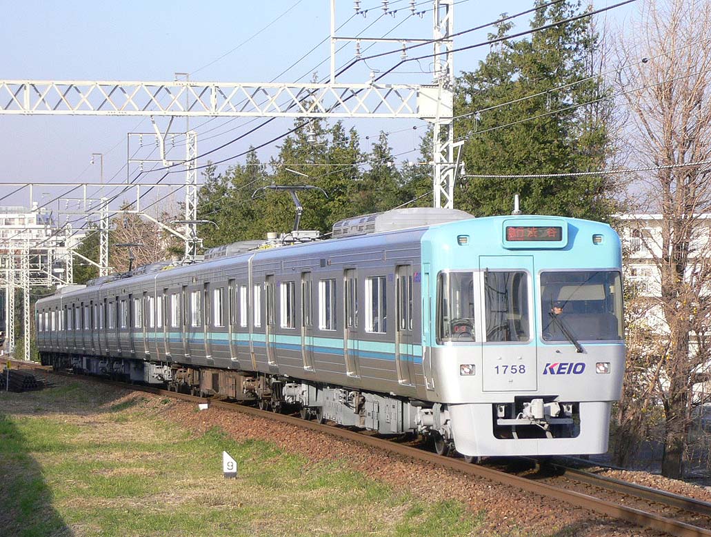 京王井の頭線 / Keio Inokashira Line 8