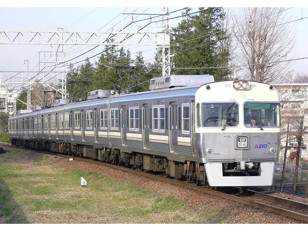 京王井の頭線 / Keio Inokashira Line 9