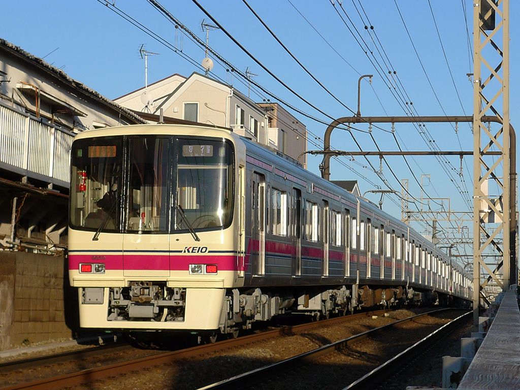 京王8000系