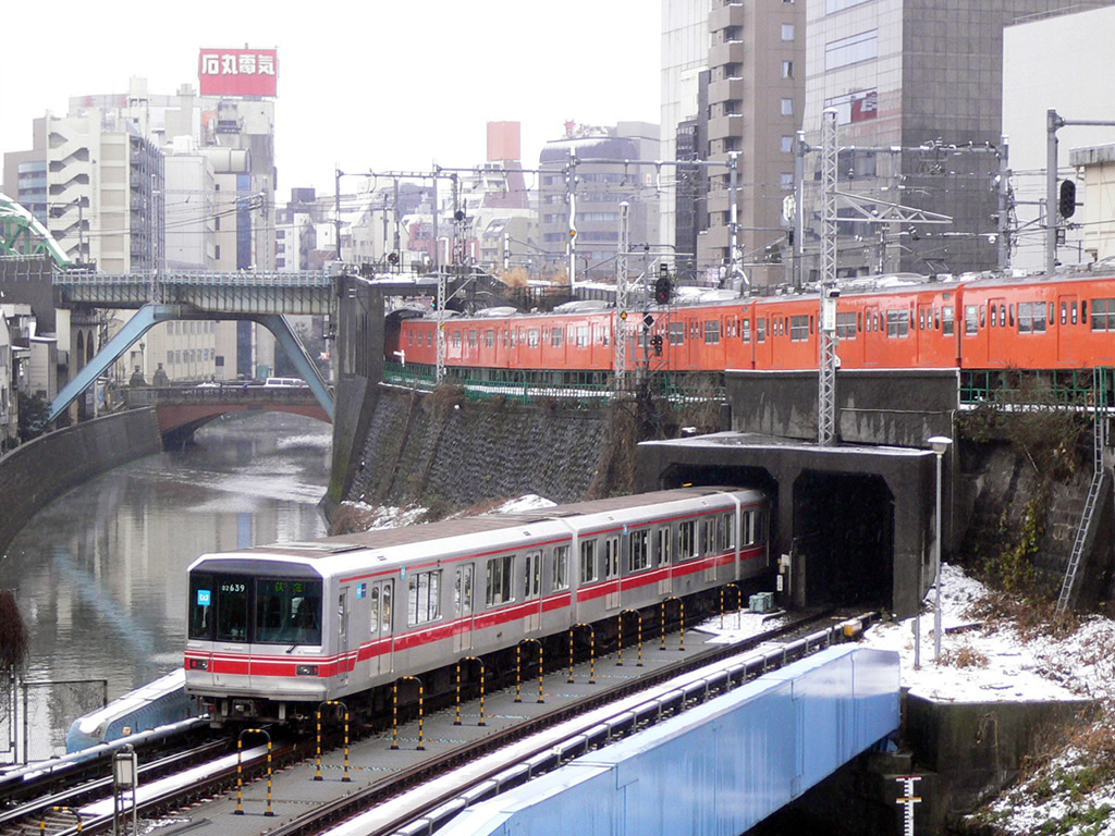丸ノ内線 / Marunouchi Line 9