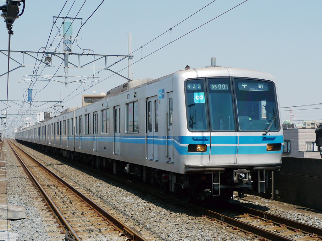 東西線 05系 / Tozai Line, Series 05 1