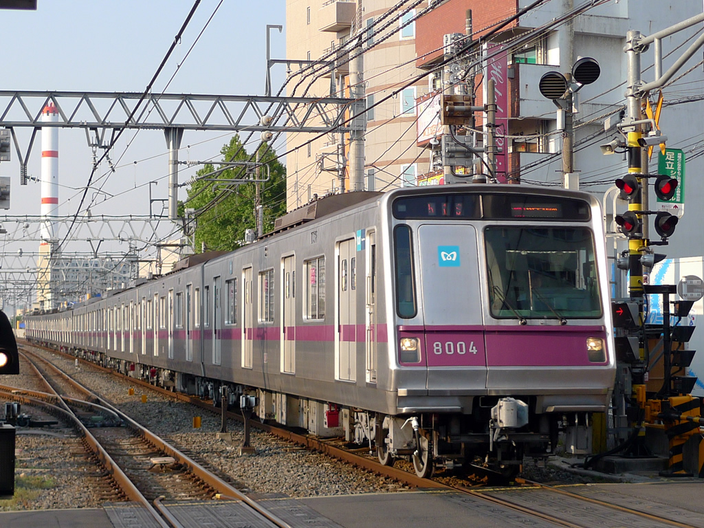 半蔵門線 8000系 / Hanzomon Line, Series 8000 1