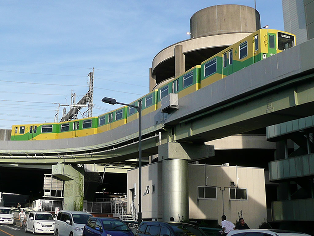 埼玉新都市交通
