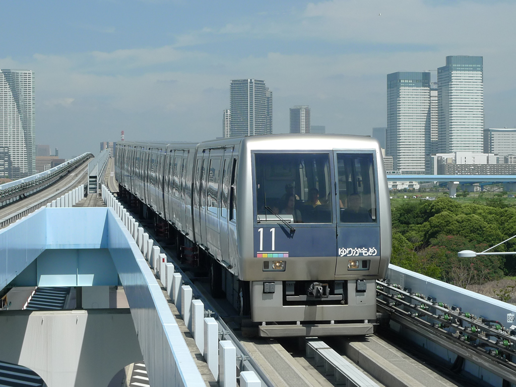 ゆりかもめ 7000系 / Yurikamome 4