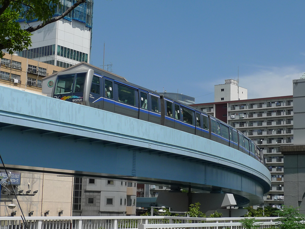 ゆりかもめ 7000系 / Yurikamome 9