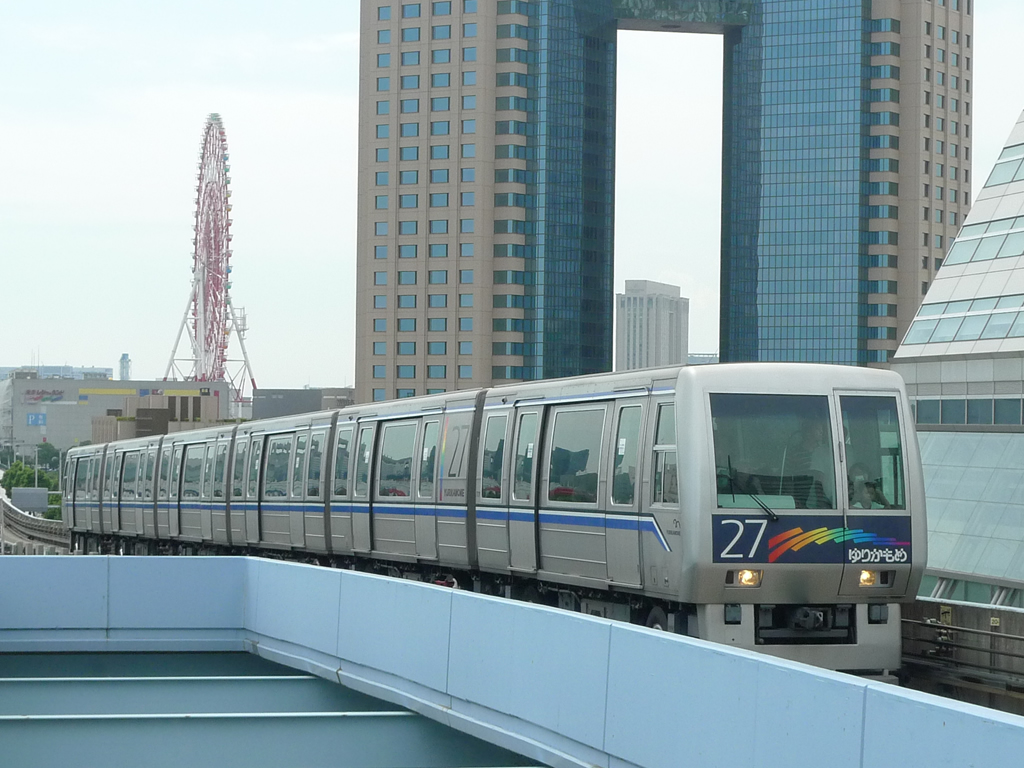 ゆりかもめ 7000系 / Yurikamome 11