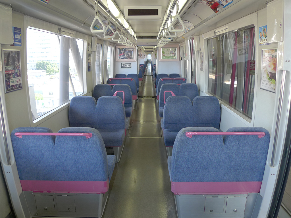 ゆりかもめ 7000系 / Yurikamome 14