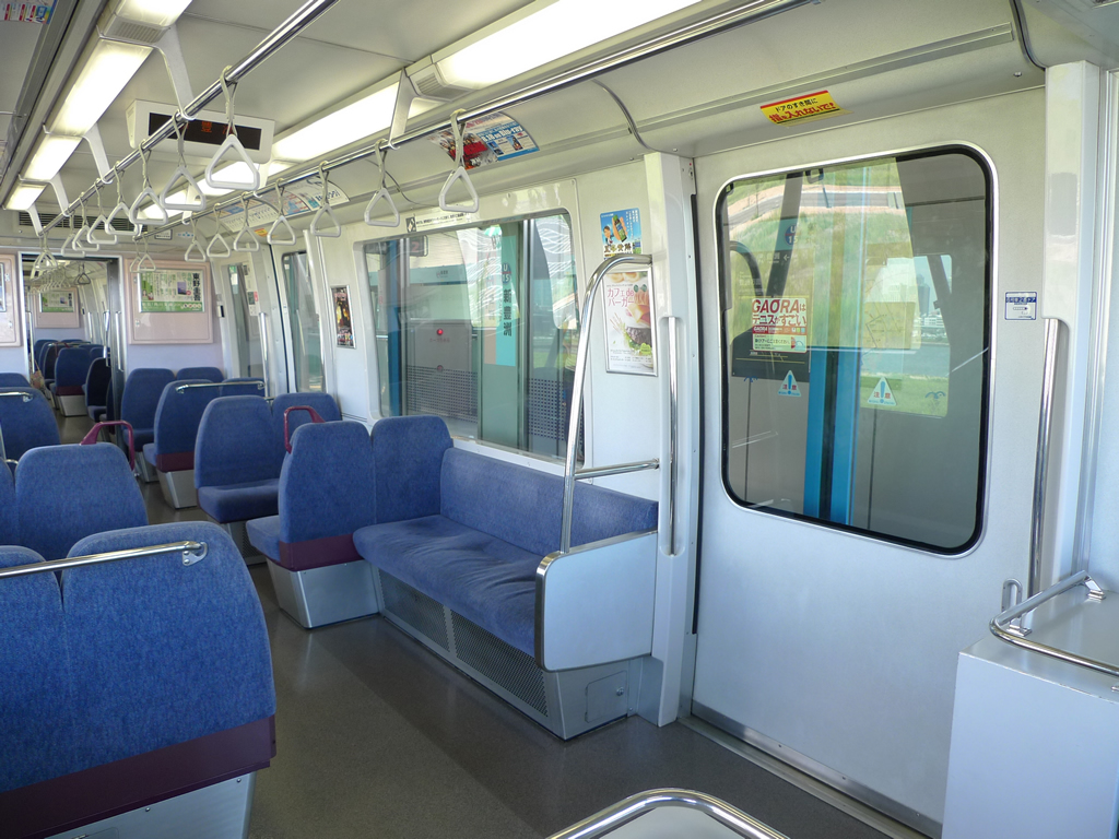 ゆりかもめ 7000系 / Yurikamome 15