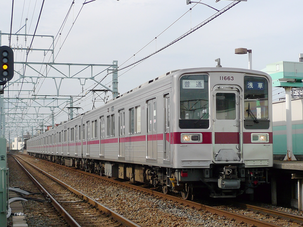 東武100030系