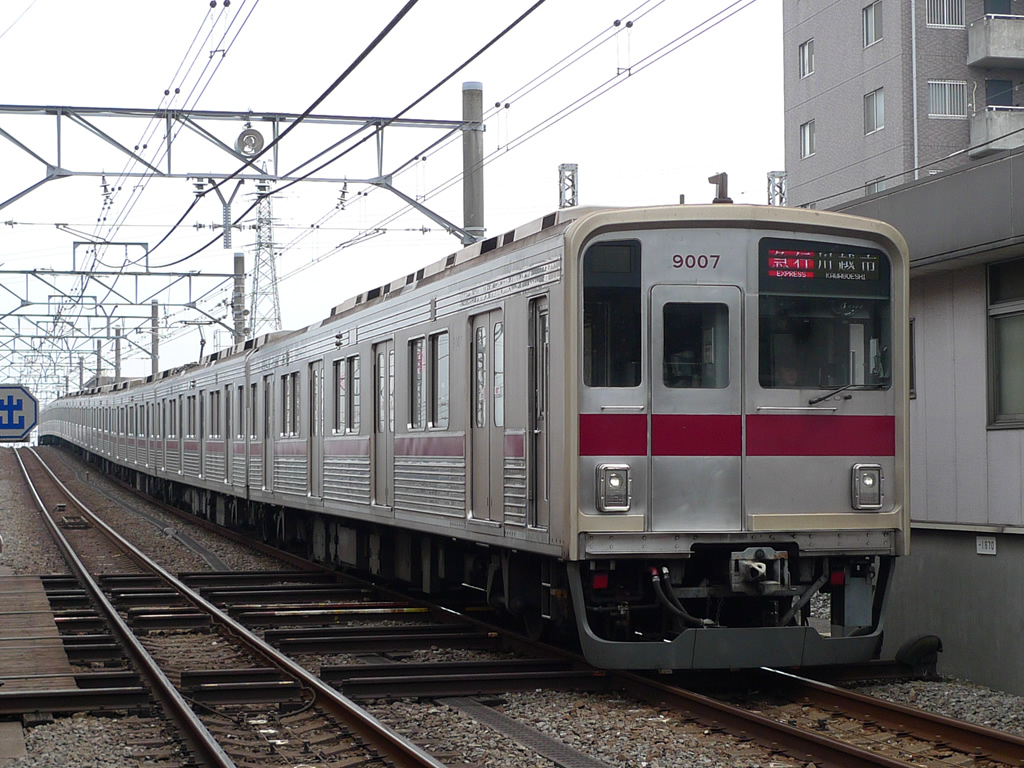 東武 9000系