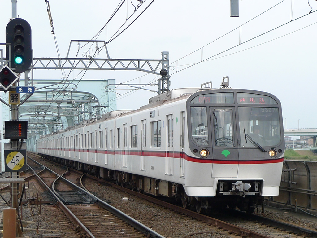 都営浅草線 5300系 / Toei Asakusa Line 2