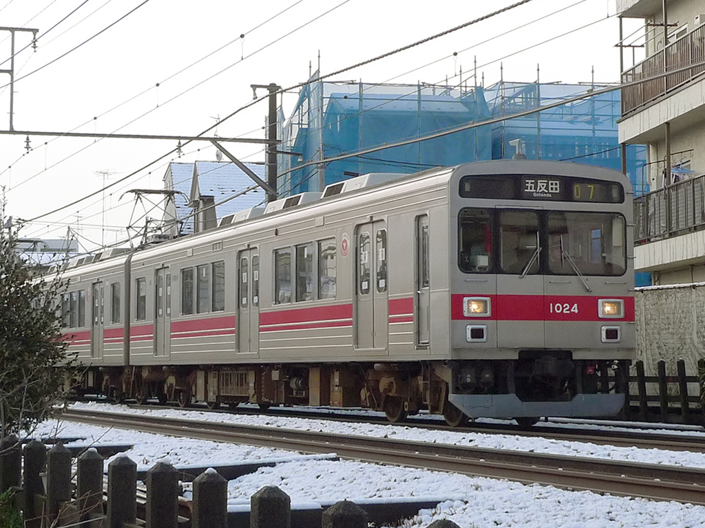 雪の日の池上線 / Snoway Ikegami Line 8