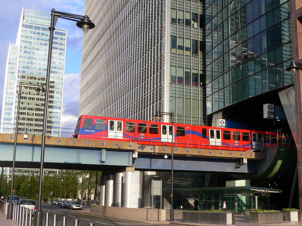 新交通DLR線 / DLR: Docklands Light Railway 6