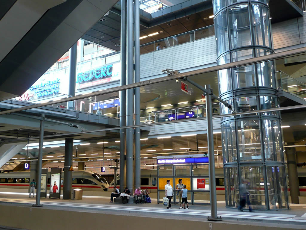 ベルリン中央駅 / Berlin Hbf. 16