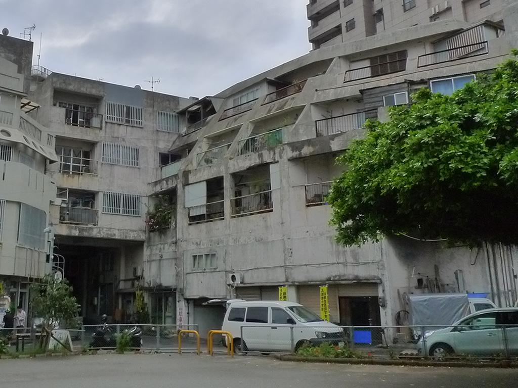 協栄浮島マンション / Ukishima Apartment 1
